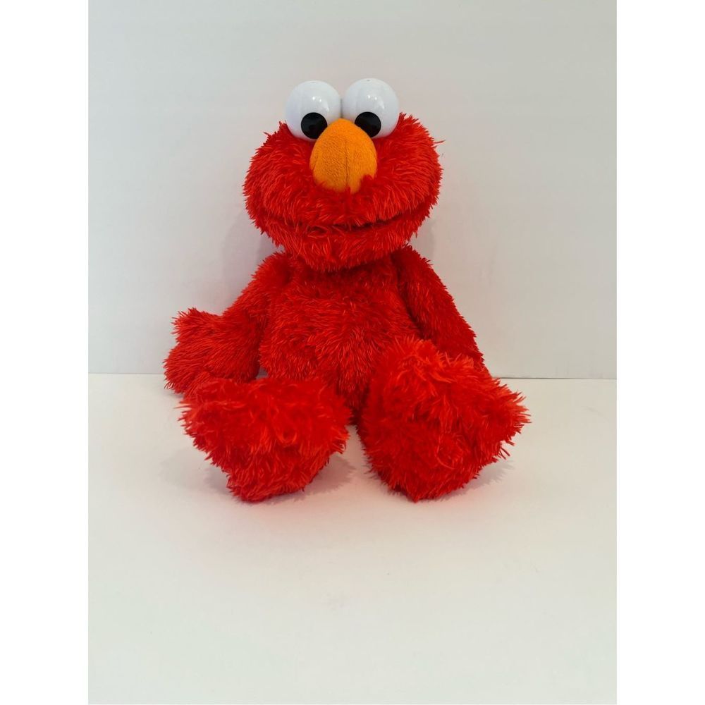 Tickle Me Elmo 2016